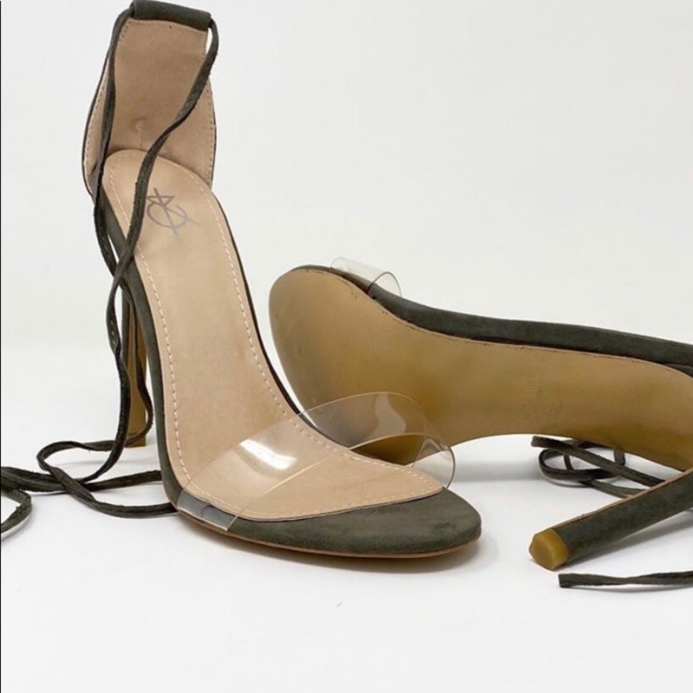 NIB Faux Suede Heels